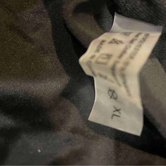 Two piece swim suit- swim shorts and tankini top - Picture 6 of 6